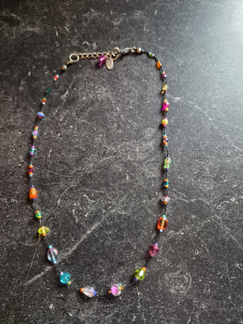 Multicolor Beaded Women's Necklace - Vibrant Glass Bead Necklace